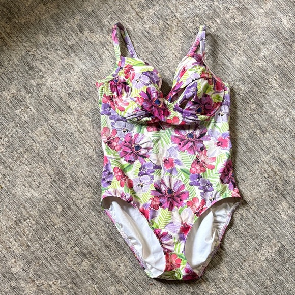 Lands' End tropical Floral One Piece swimsuit - Pink and Purple - size 10 - Picture 1 of 7
